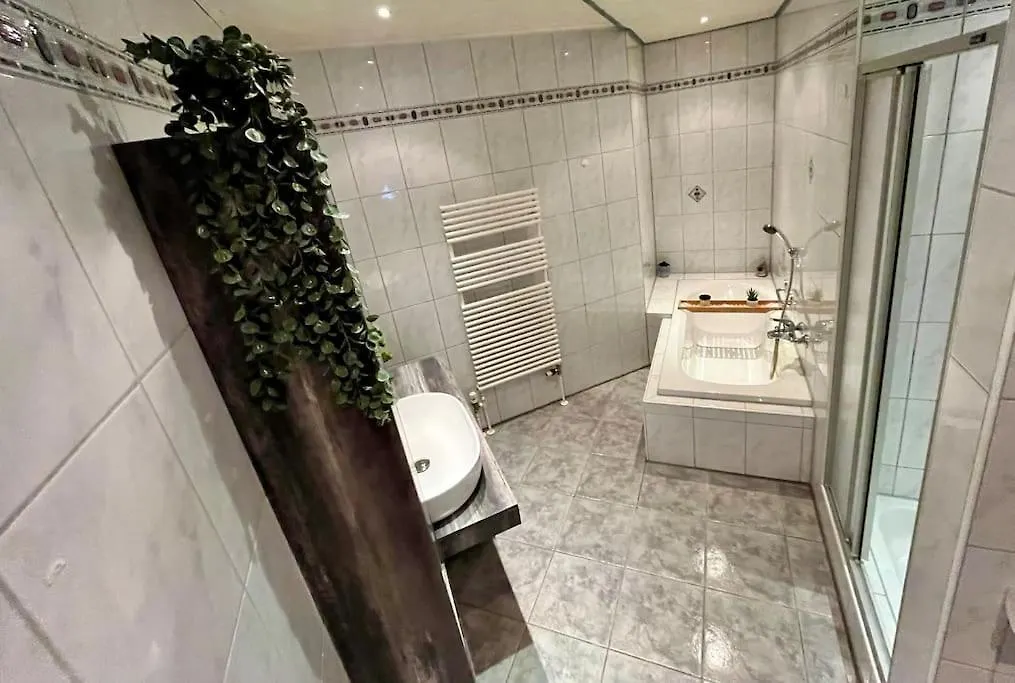 River Side - 5 Min To Grafenwoehr Pressath Apartment