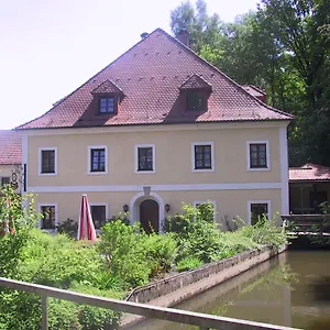 Hotel Kahrmuehle, Pressath